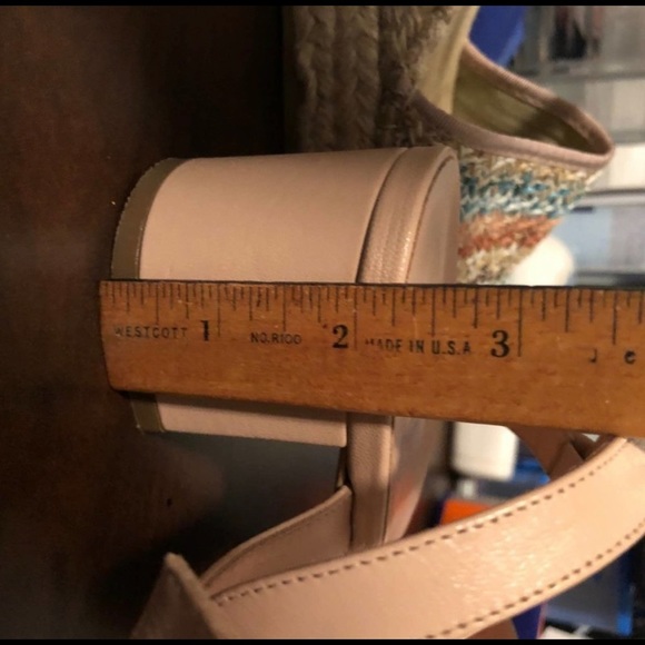 Everlane Block Heel Sandal (read below for sizing) - Picture 14 of 14